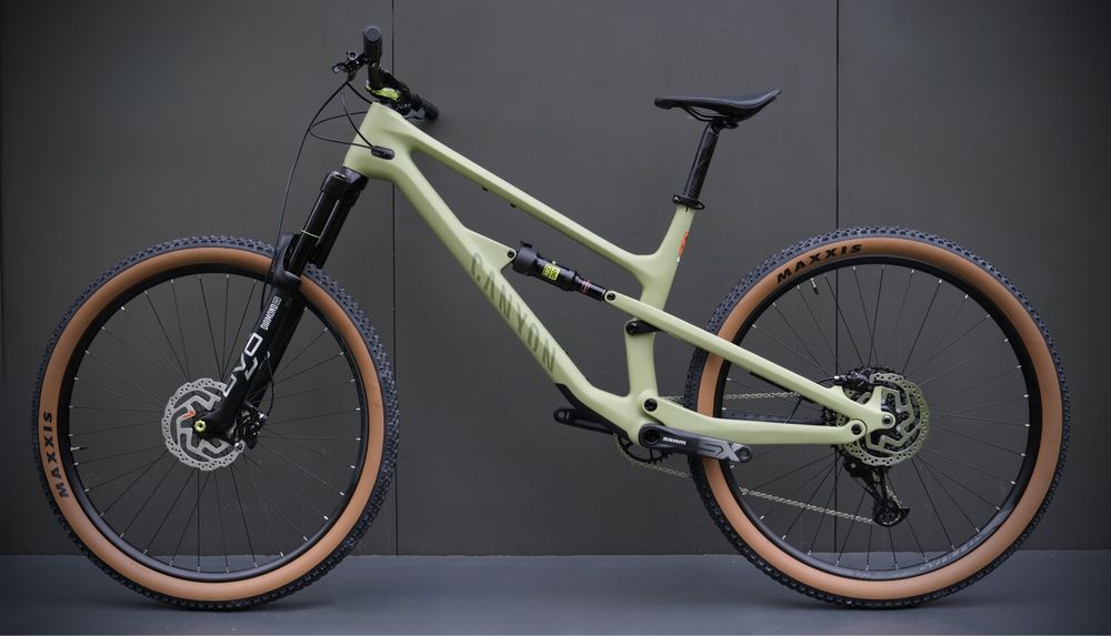 Велосипед двопідвіс Canyon Spectral CF Sram NX (НОВИЙ)