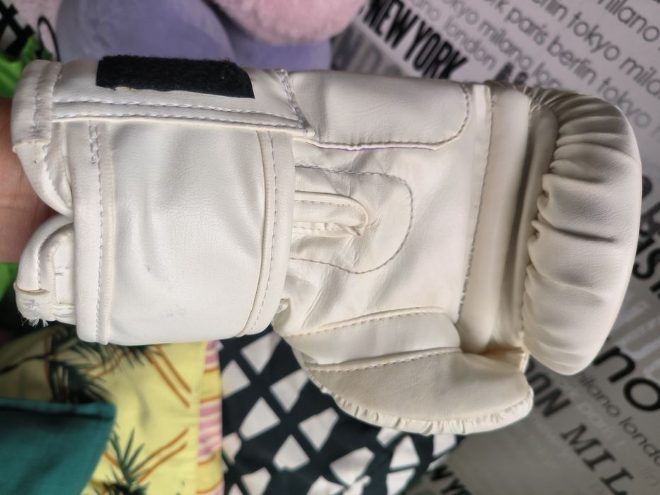 Luvas de Muay Thai Feminina Pride + 2 bandagens Decathlon
