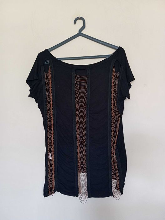 T-shirt preta Sahoco