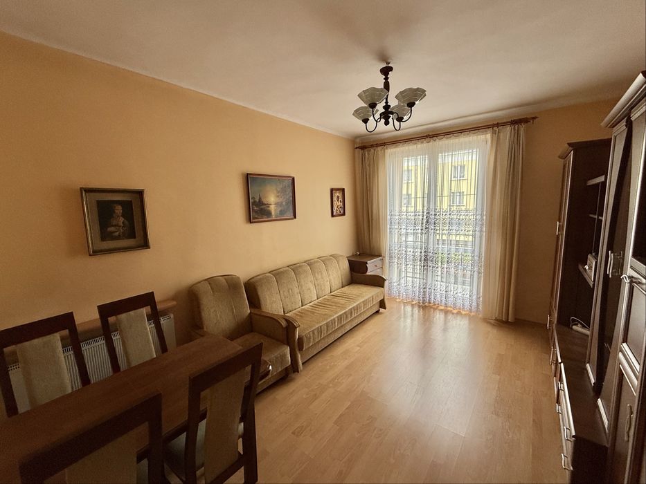 2 pokoje | 46m2 | balkon | 1 piętro | parking | piwnica | KW