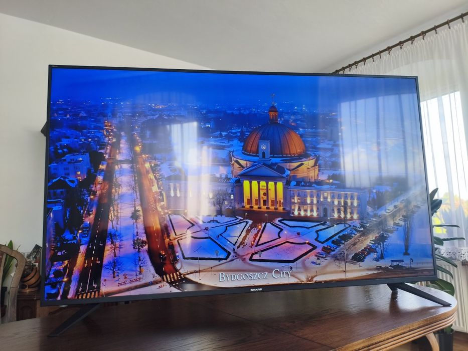 Telewizor Sharp 70 cali LED android