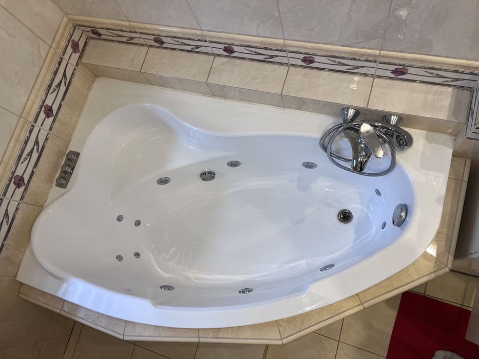 Wanna narożna z hydromasażem SANPLAST - w 100% sprawna
