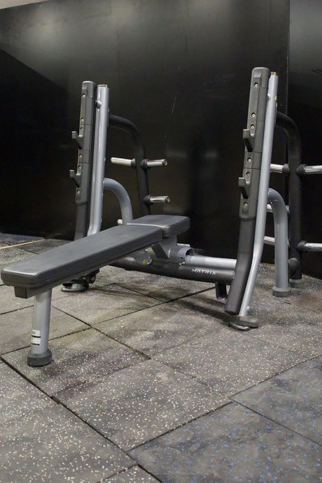 PRESS BANCO PLANO MATRIX PROFISSIONAL