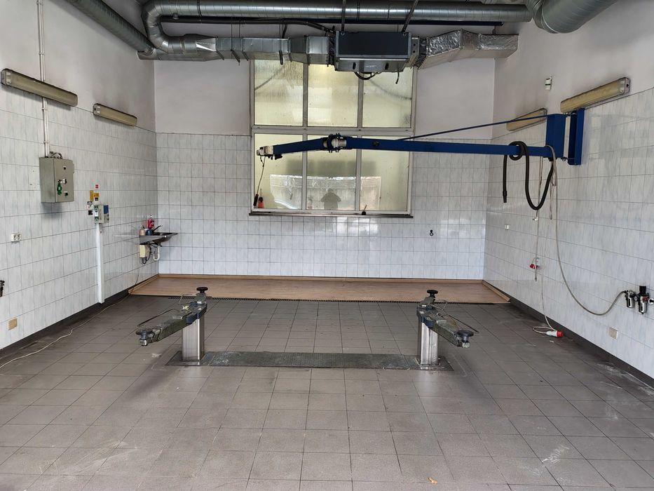 Wynajmę pomieszczenie 55 m² z podniośnikiem - Widok 4