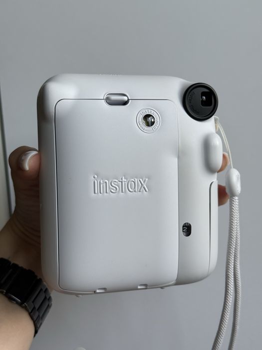 Фотоапарат Instax mini 12