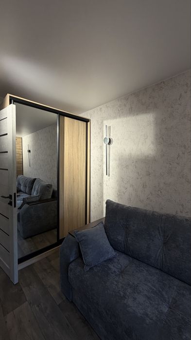 Продаж,2х-кімнатна квартира (вул.Матросова)