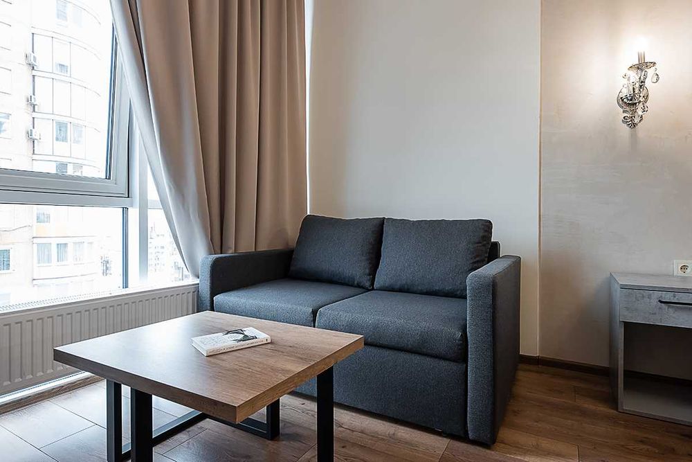 Smart Plaza Obolon. Є генератор. Дизайнерські апартаменти.