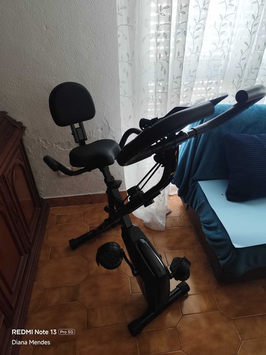 Bicicleta de ginástica