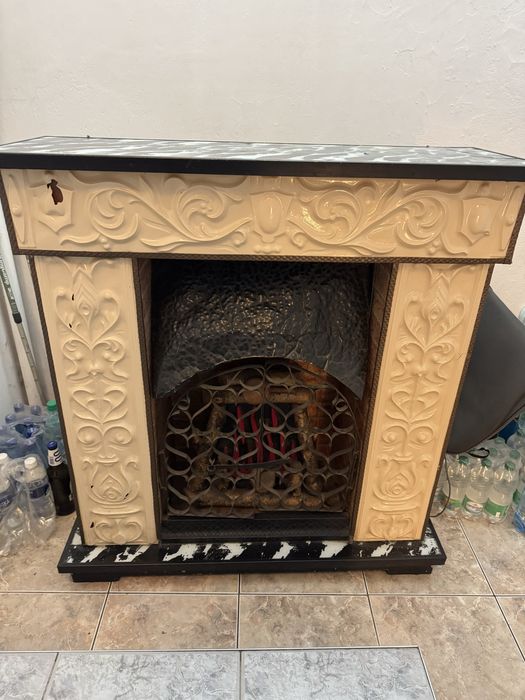 Kominek PRL 1990 rok