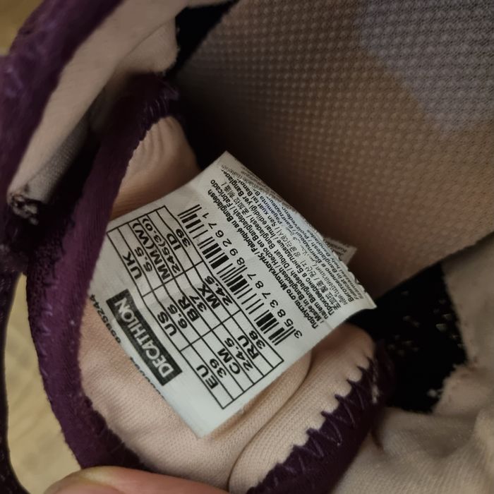 Кросівки decathlon 39