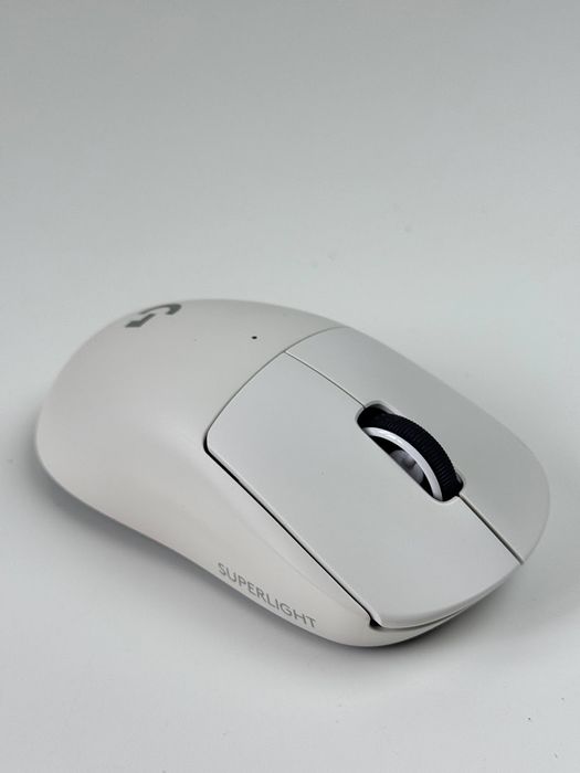 Бездротова ігрова оптична миша Logitech G PRO X SUPERLIGHT 2 White - ультралегка конструкція, сумісність з бездротовою зарядкою Powerplay, 44000 DPI