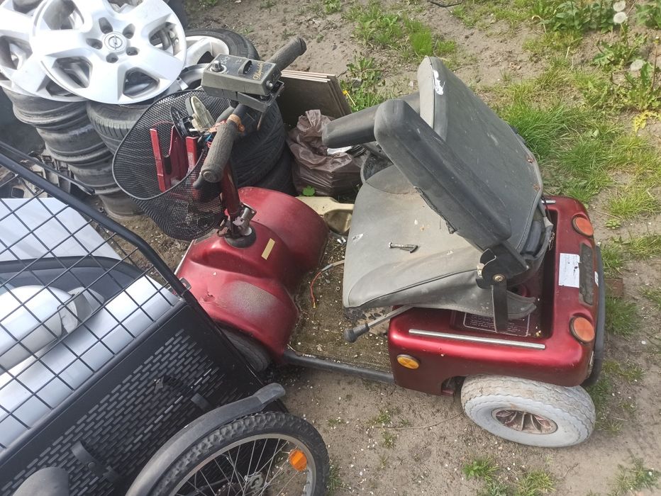 Wózek inwalidzki elektryczny