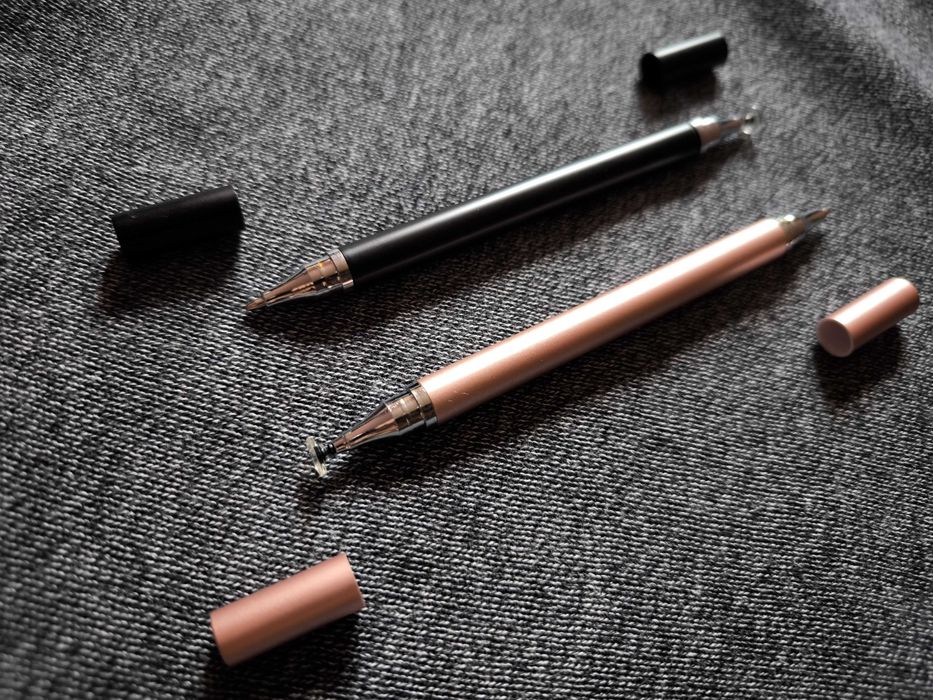 Двосторонній стілус ручка