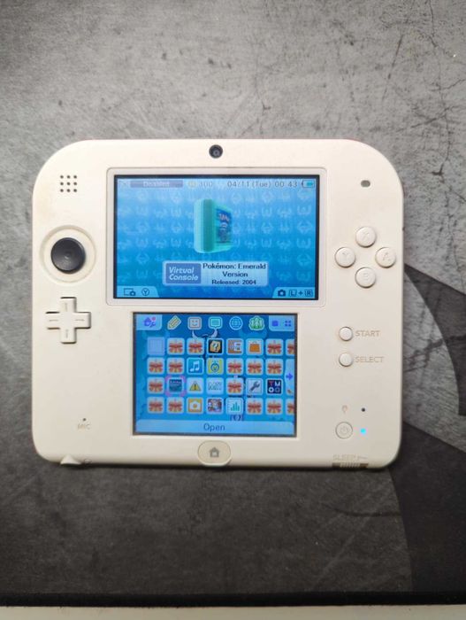 Nintendo 2DS (Mod) Biało-Czerwony