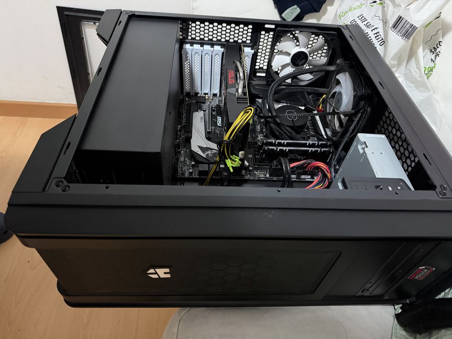 PC Gamer / Trabalho — i7 8700