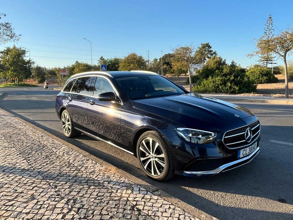 Carro Mercedes E300e