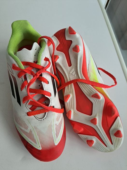 Chuteiras F50 N 34