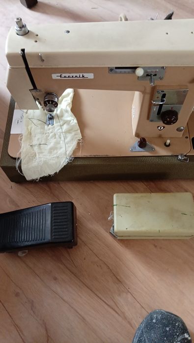 Maszyna do szycia Łucznik