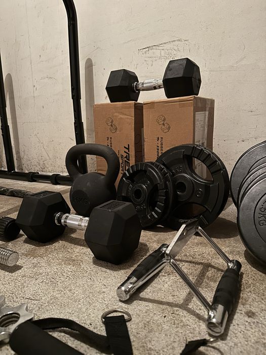 Siłownia ,obciążenie 212kg+40kg + hantelki , OKAZJA !