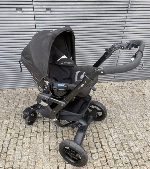 Duo carrinho + babycoque Concord preto