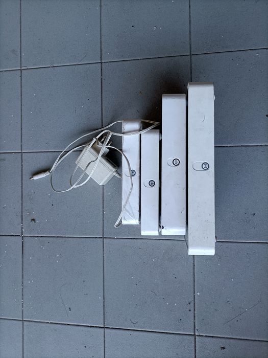 Vários marcas routers, marca Cisco