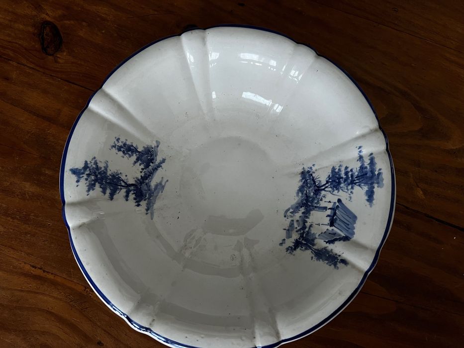 Bacia e jarro em faiança