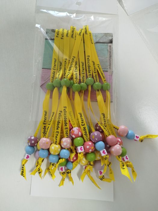 Pulseiras lindas  Congresso internacional Artesanato