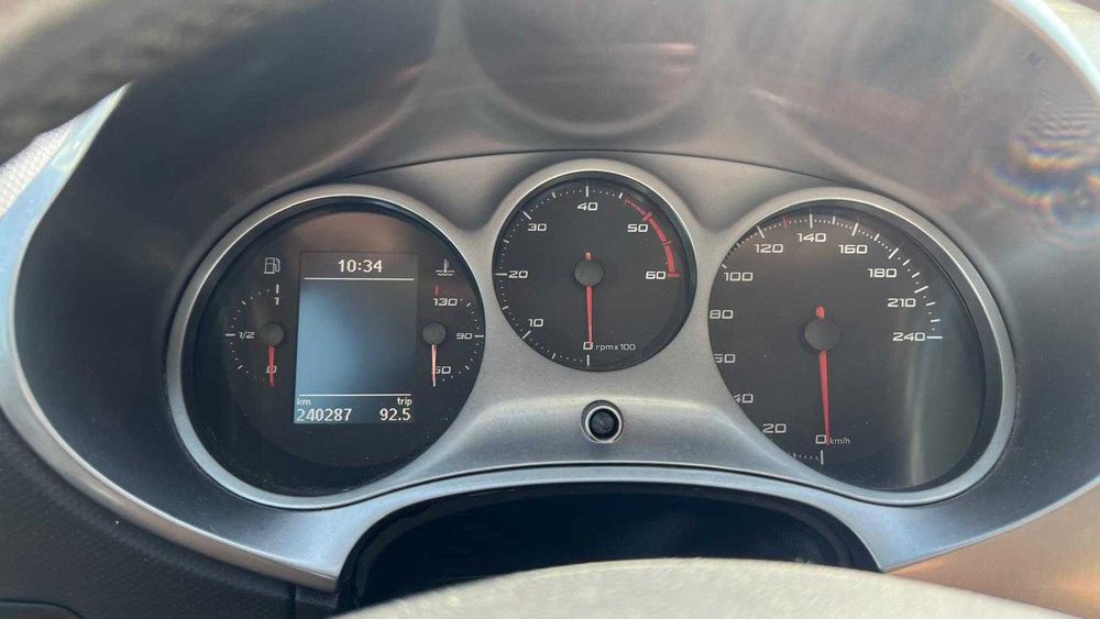 Seat Leon 1.6 TDI 105cv