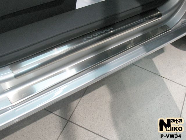 Накладки на пороги Volkswagen Passat B5 B6 B7 B8 CC Polo Tiguan Touran