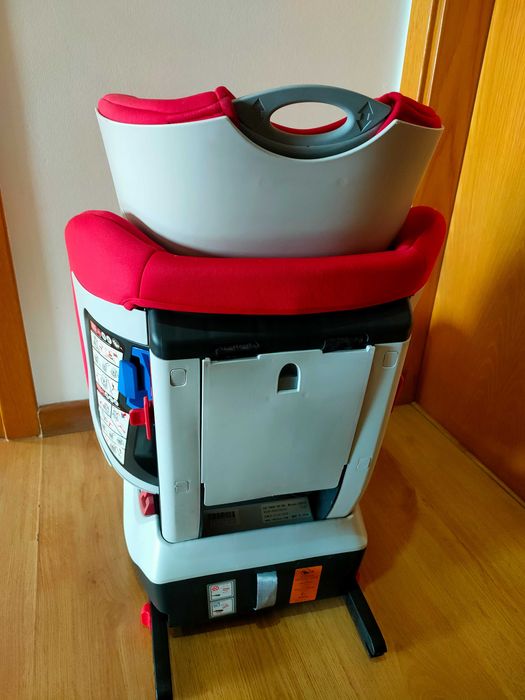 Cadeira auto Chicco com ISOFIX