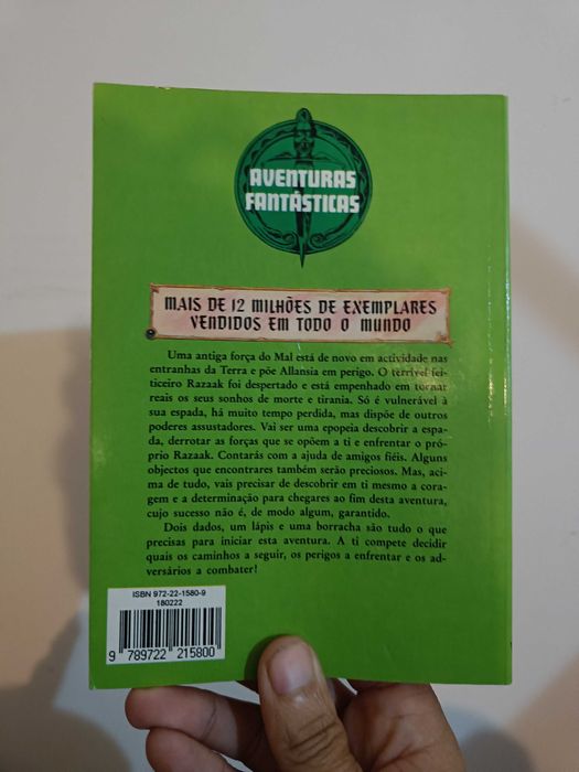 Livro Aventuras Fantásticas nº22 A CRIPTA DA FEITIÇARIA