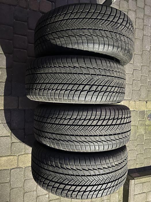 Opony zimowe Bridgestone blizzak 255/55 r 18