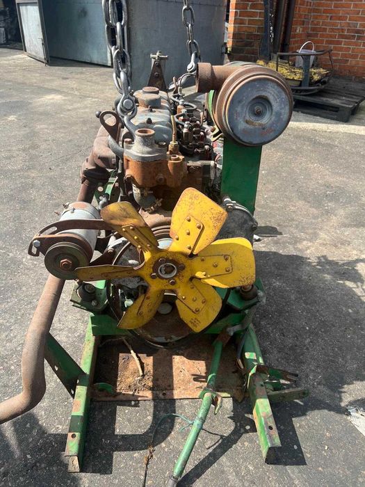 Silnik PERKINS 4.154 (VOLVO 830)