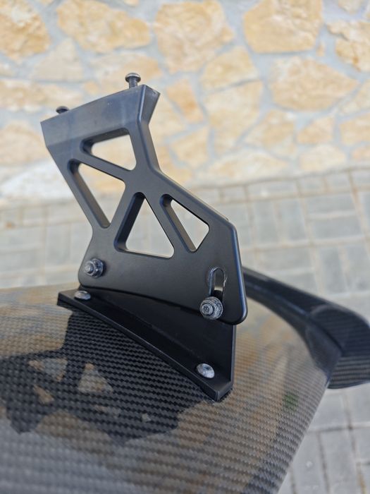 Spoiler ajustável universal carbono