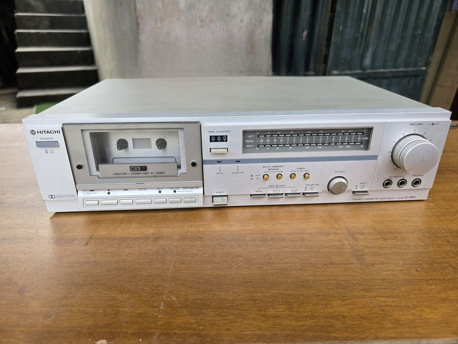 (raro) "Deck K7" Hitachi D-85s