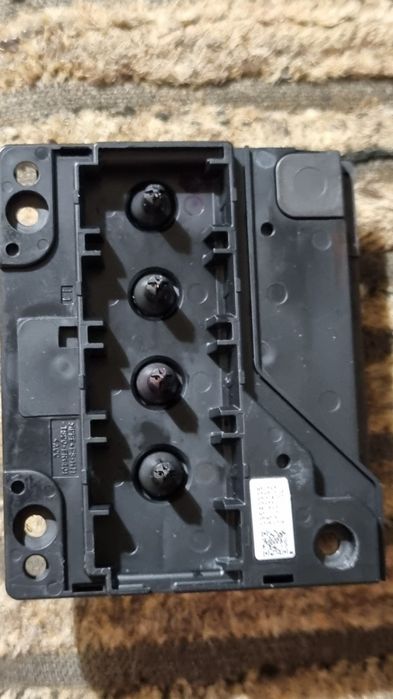 Печатающая головка print head  F190000  Epson WF7010-7510