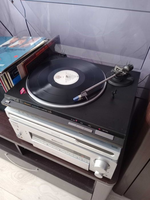 Gramofon automatyczny Technics SL-QD33