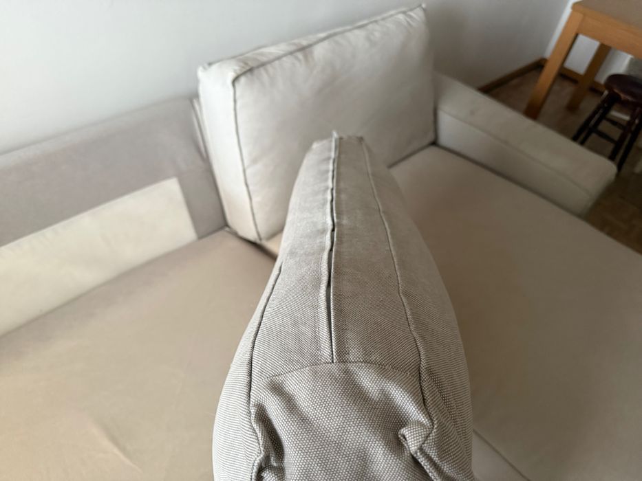 KIVIK sofá IKEA 3 lugares com chaise longue cinza claro