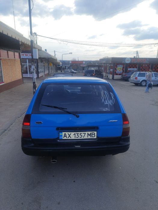 Продам Форд Эскорт