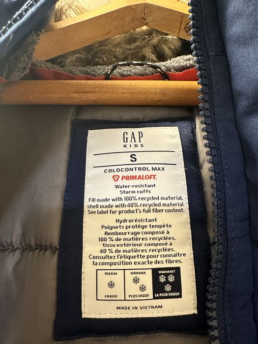 Продам зимову куртку Gap для хлопчика