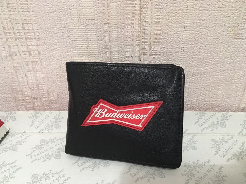 Шкіряні чоловічі гаманці, портмоне  Levi’s Індія  та Kenneth Cone