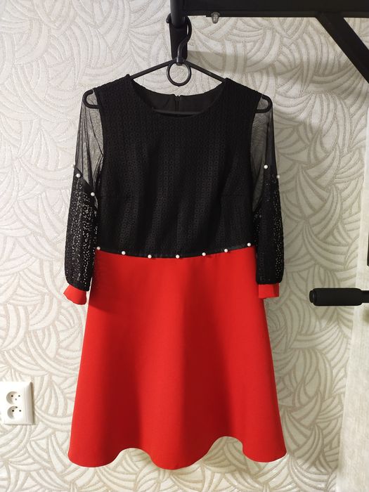 Нарядное платье.