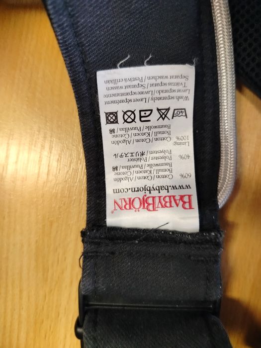 BabyBjorn nosidełko turystyczne czarne 3,5-12 kg  8ibs-26 ibs