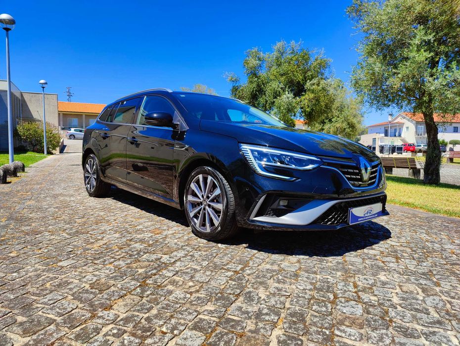 Renault Mégane Sport Tourer 1.6 E-Tech Plug-In Hybrid R.S. Line