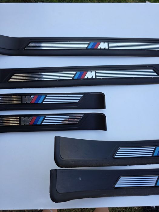 Listwy listwa nakładki progowe progowa BMW E39 M-Pakiet osłony dekory