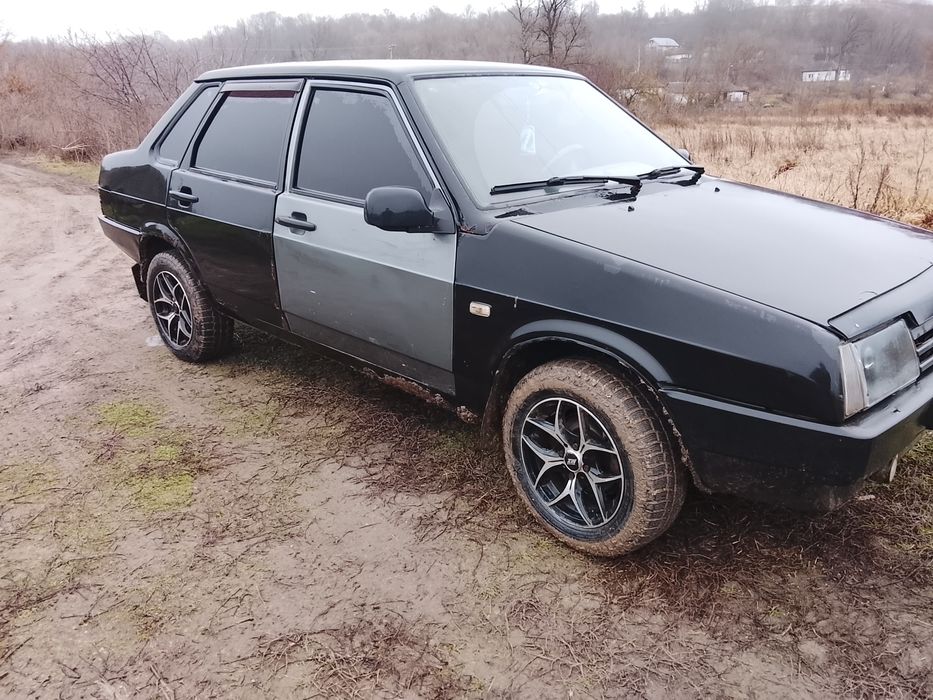 Продам машину 21099