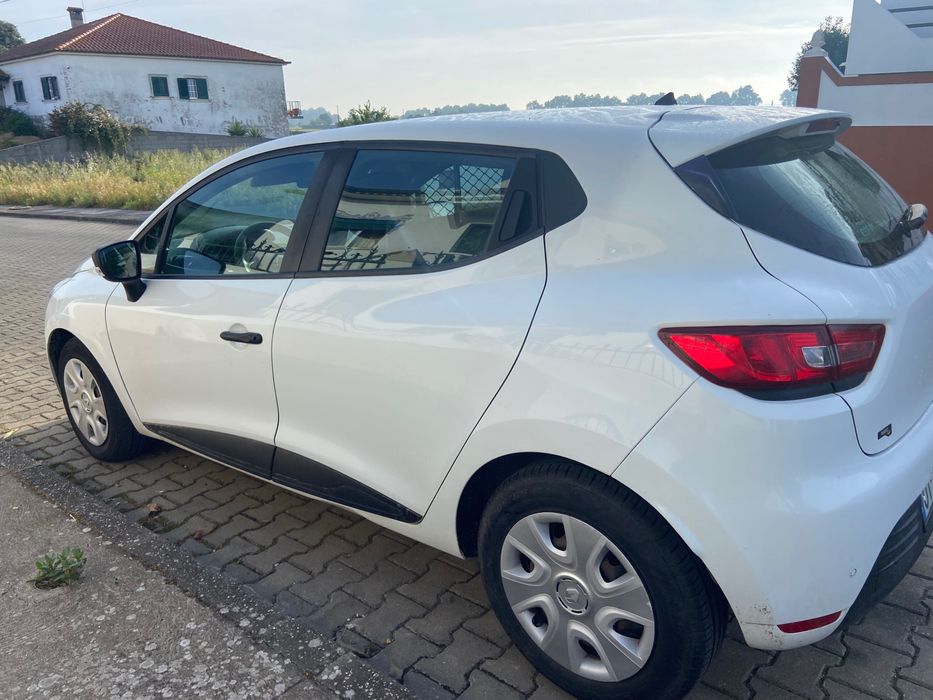 Clio comercial a gasóleo