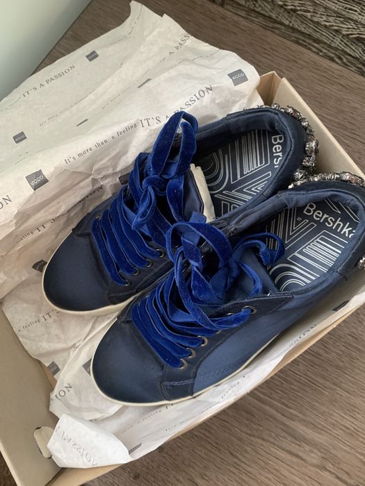 Туфли  Bershka 37 размер, кеди 38