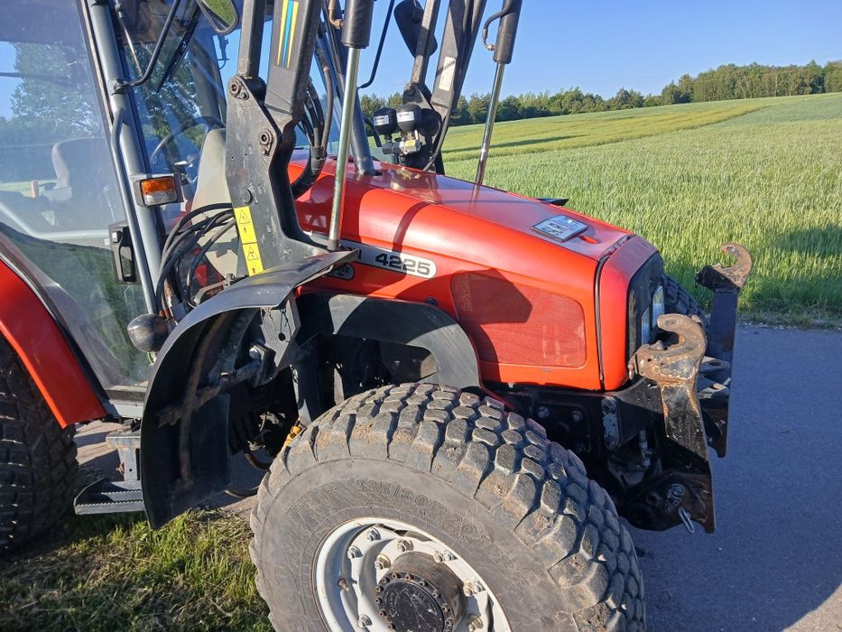 Sprzedam MF 4225