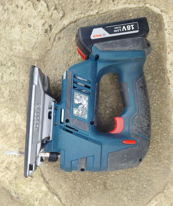 Акумуляторний лобзик Bosch gst 18v